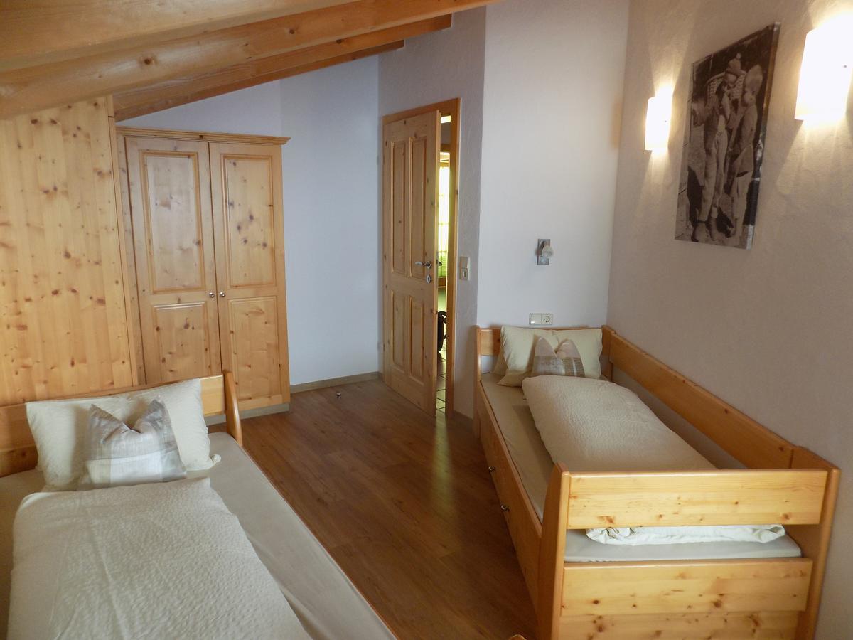 Appartements Obergollerhof Assling Bagian luar foto