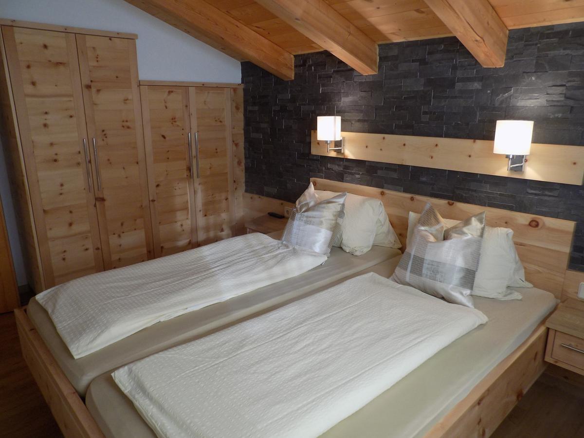 Appartements Obergollerhof Assling Bagian luar foto